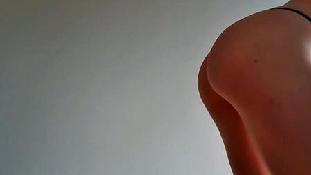 Помогите помочь выбрать лосины, не могу определиться