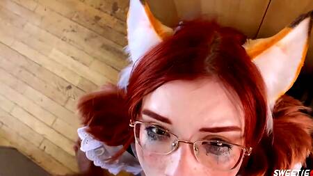 Рыженькая лисичками отсосала хуй и просит кончить на очки