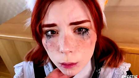 Рыженькая лисичками отсосала хуй и просит кончить на очки