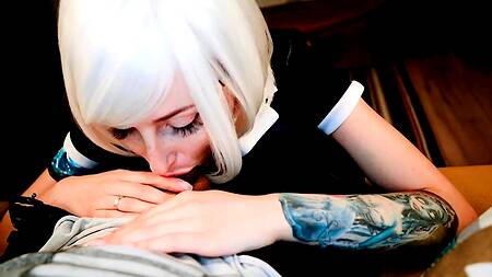 Девушка робот ублажает сексуальные фантазии хозяина