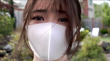 Милая азиатка готовит обед и трахается с парнем