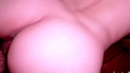 Сперма на сочной жопе красивой телки - подборка