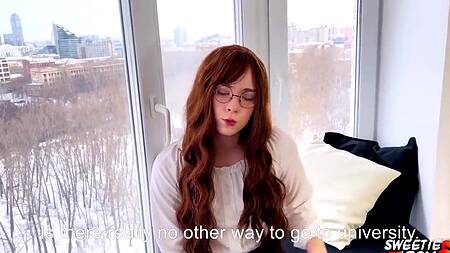 Милая первокурсница начинает понимать как нужно зарабатывать оценки