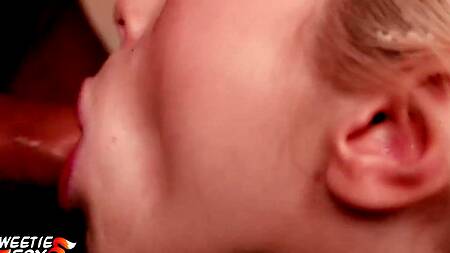 Подборка жесткого минета от рыжей анимешницы с большой жопой