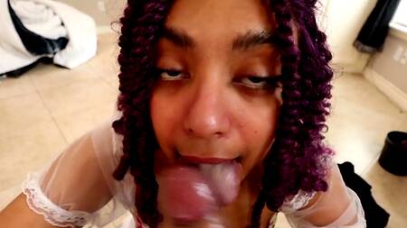 Надел кольцо на член, чтобы дольше не кончать