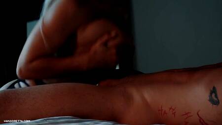 Снять домашнее порно - лучшая идея красотки