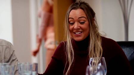 Познакомилась с братом парня и трахнулась с ним в первый же день