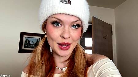 Сводная сестра в шапке хочет на член братика