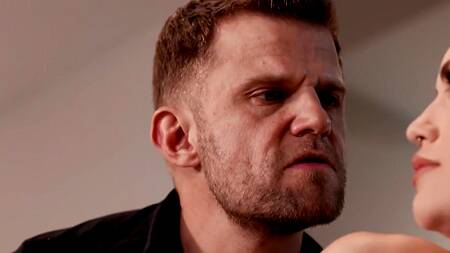 Мужик зря отказывался от анального секса с блондинкой