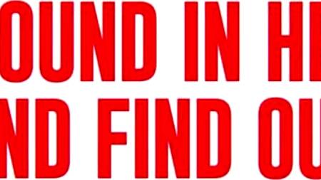 Негр в ресторане трахает рыжую подружку и официантку