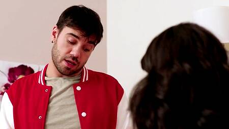 Студенчество - время групповых сексуальных экспериментов