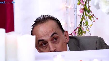 Оцет жениха должен первым трахнуть черную невесту