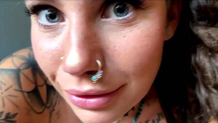 Сводная сестра хиппи за идею свободной любви