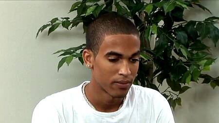 Молодой негр исправляет оценки секс с белой учительницей