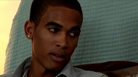 Молодой негр исправляет оценки секс с белой учительницей