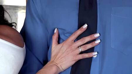 Зрелые красотки ебутся лучше молодых - подборка