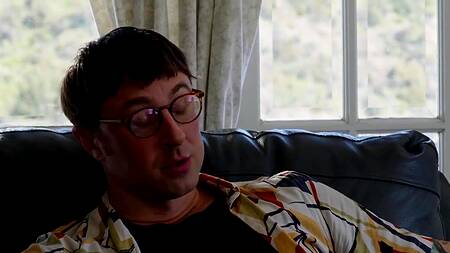 Наладили сексуальные отношения, трахнувшись с сексологом