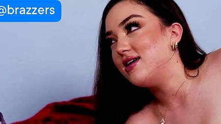 Сексуальная жена дяди может научить парня всякому