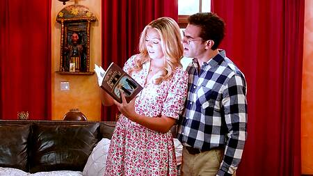 Порно пародия на Битлджуса с групповым сексом