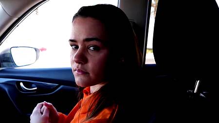 Сводная сестра вышла из тюрьмы и теперь ебется с братом