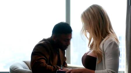 Нашел начальницу на сайте знакомств и поимел в упругую попку