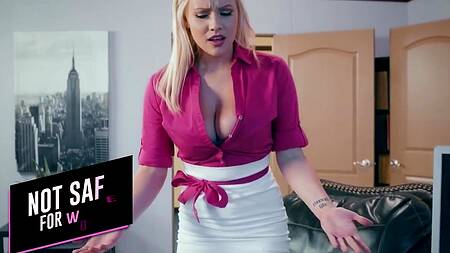 Начальники развлекаются с красотками в кабинете - подборка