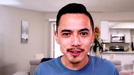 Мачеха поощряет пасынка на учебу, занимаясь с ним сексом