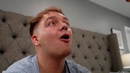 Пусть пасынок не стесняется, трахать мачеху вполне нормально