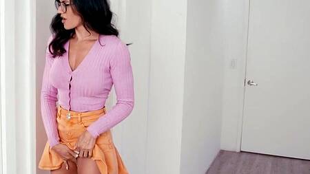 Незачем мастурбировать, если можно заниматься лесбийским сексом