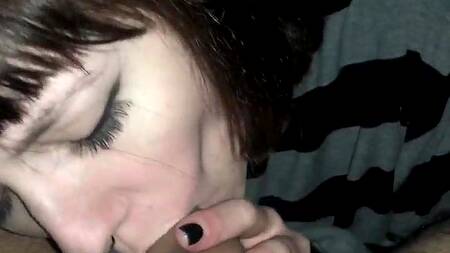 Сосёт член как богиня