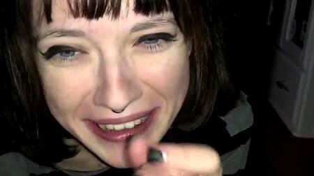 Сосёт член как богиня