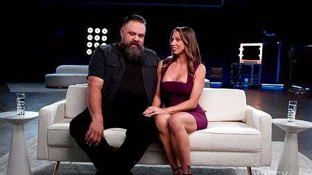 Зрелая жена решила развлечься по полной и дала негру в очко