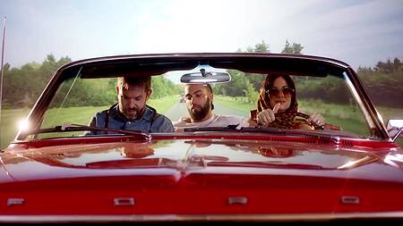 Муж куколд заделался в фотографы и снимает измену жены с негром