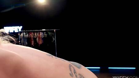 Заботливый муж поддержал жену, которая захотела стать порнозвезлой