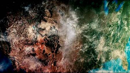 Поставил раком жопастую латинку и развел её на секс