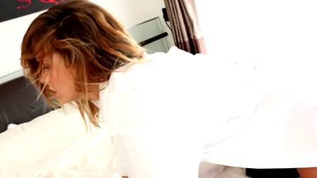 Две подружки наслаждаются умелым анилингусом