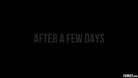 Девушка с волосатой пиздой оргазмирует на хую ухажера