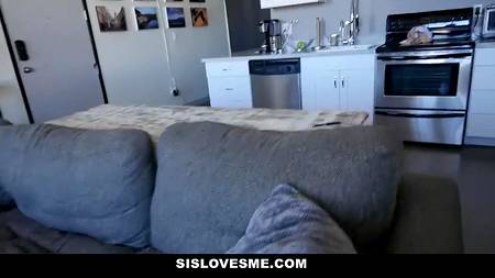 Удивил подружек большим стояком