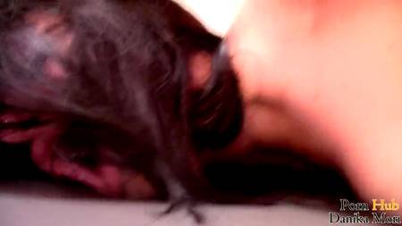 Оттраханная во все дырки Danika Mori получила в рот зачетный камшот