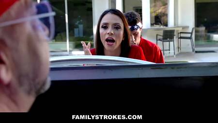 Оттраханные на природе сучки заслужили окончание им на лицо