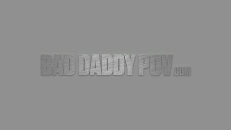 Снял крупным планом проникновение члена в волосатую щёлку подруге