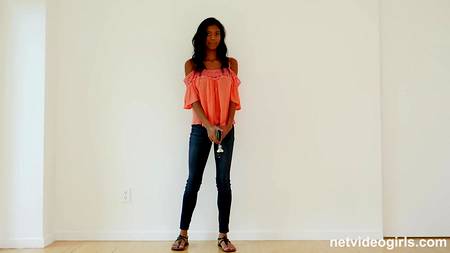 Порно агент оприходовал на кастинге шикарную негритянку