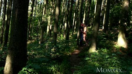 В завершении красивого перепихона кончил в рот сногсшибательной девушке