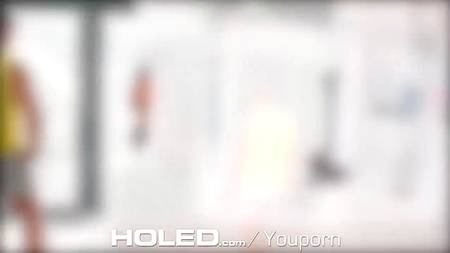 Безотказная Anissa Kate наслаждается долгим анальным сексом