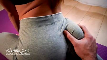 Фитоняшка обездила мясистый конец бойфренда в утреннем сексе