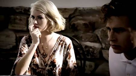 Незабываемый секс неопытного пацана с двумя грудастыми блондинками