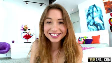 Няшная молодуха объездила толстый пенис узким анальным отверстием
