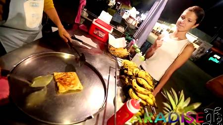 Жаркий трах русской модели на курорте перед камерой