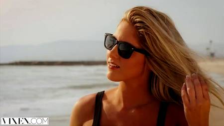 Вылизал пизду блондинке с большой жопой и классно отымел толстым хуем