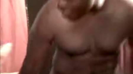 Грудастая дама отдалась негру